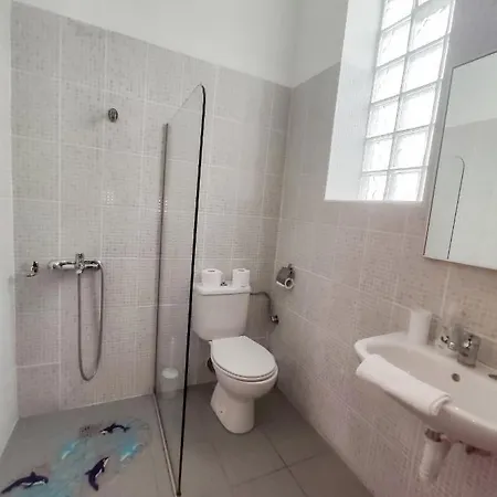 Juliet House Apartment *